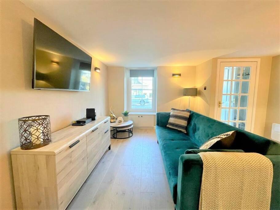 Stylish, Central And Cosy 1Bd Nr Canongate Edynburg Zewnętrze zdjęcie