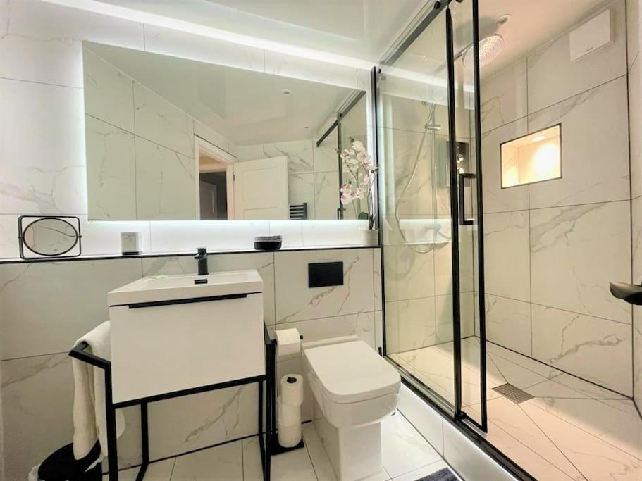 Stylish, Central And Cosy 1Bd Nr Canongate Edynburg Zewnętrze zdjęcie